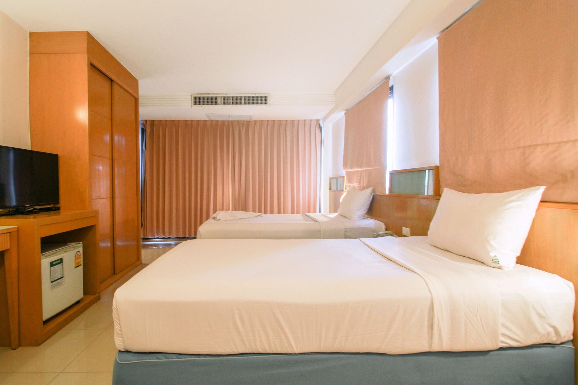 Ten Stars Hotel Bangkok Zewnętrze zdjęcie