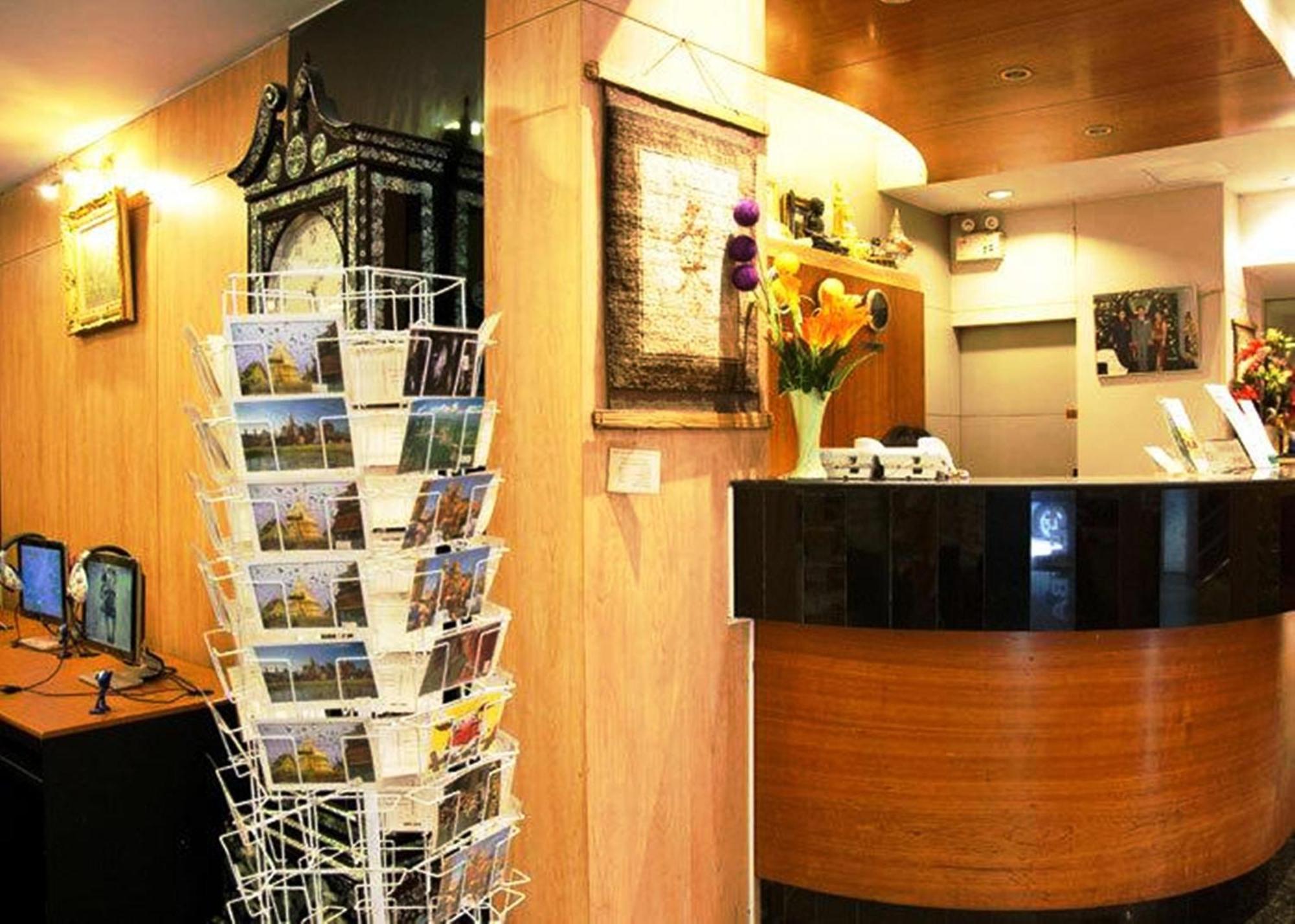 Ten Stars Hotel Bangkok Zewnętrze zdjęcie