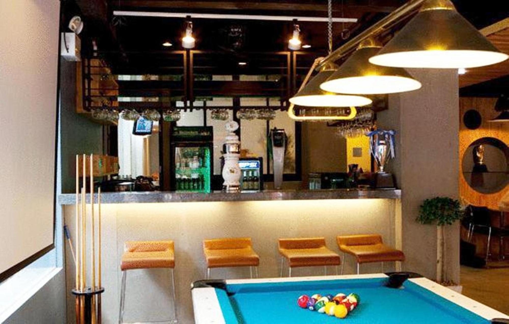 Ten Stars Hotel Bangkok Zewnętrze zdjęcie