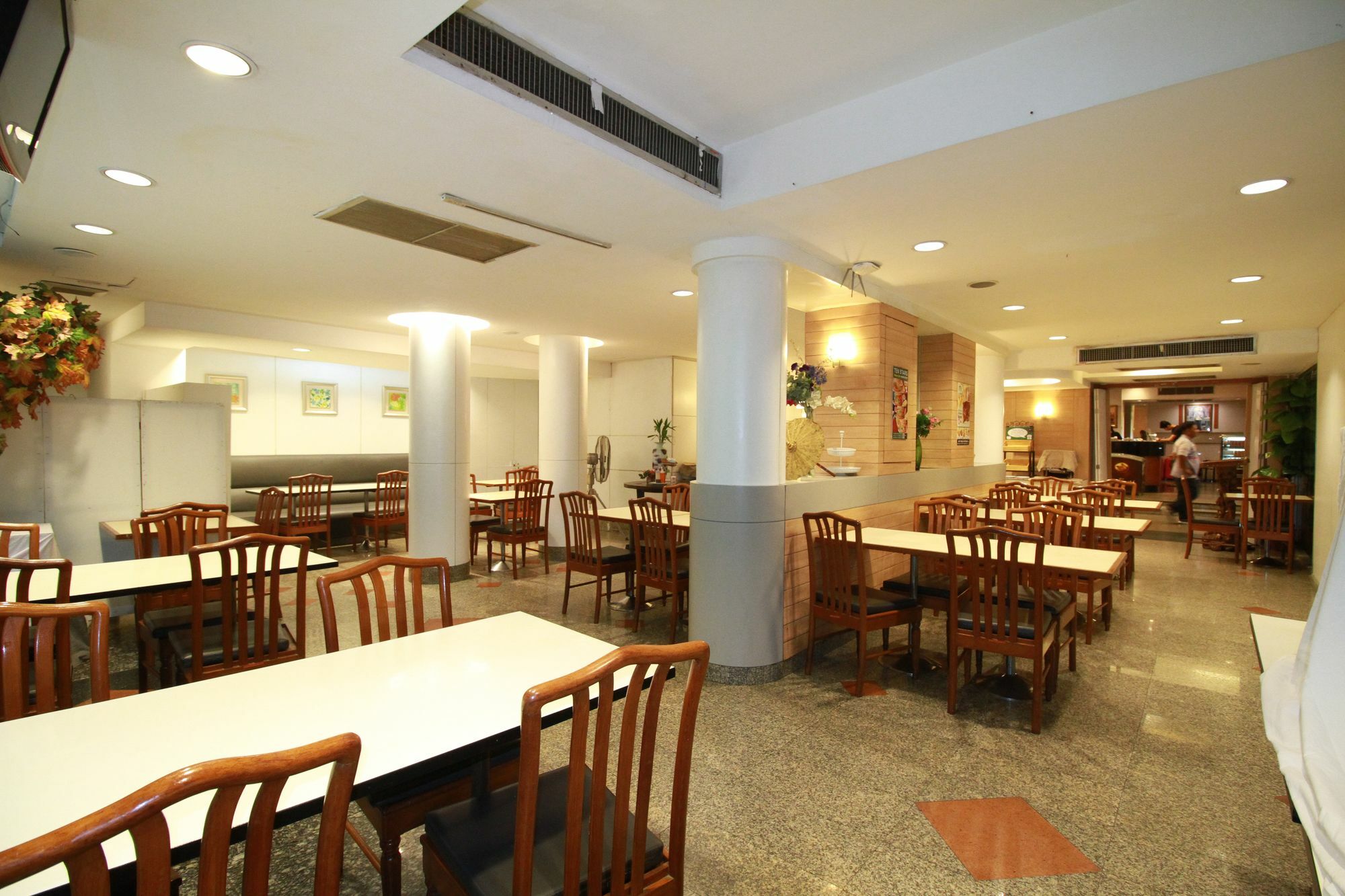 Ten Stars Hotel Bangkok Zewnętrze zdjęcie